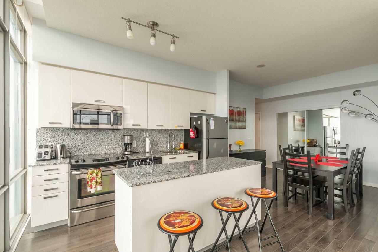 Unbelievable Penthouse View With 3 Bedrooms Toronto Luaran gambar